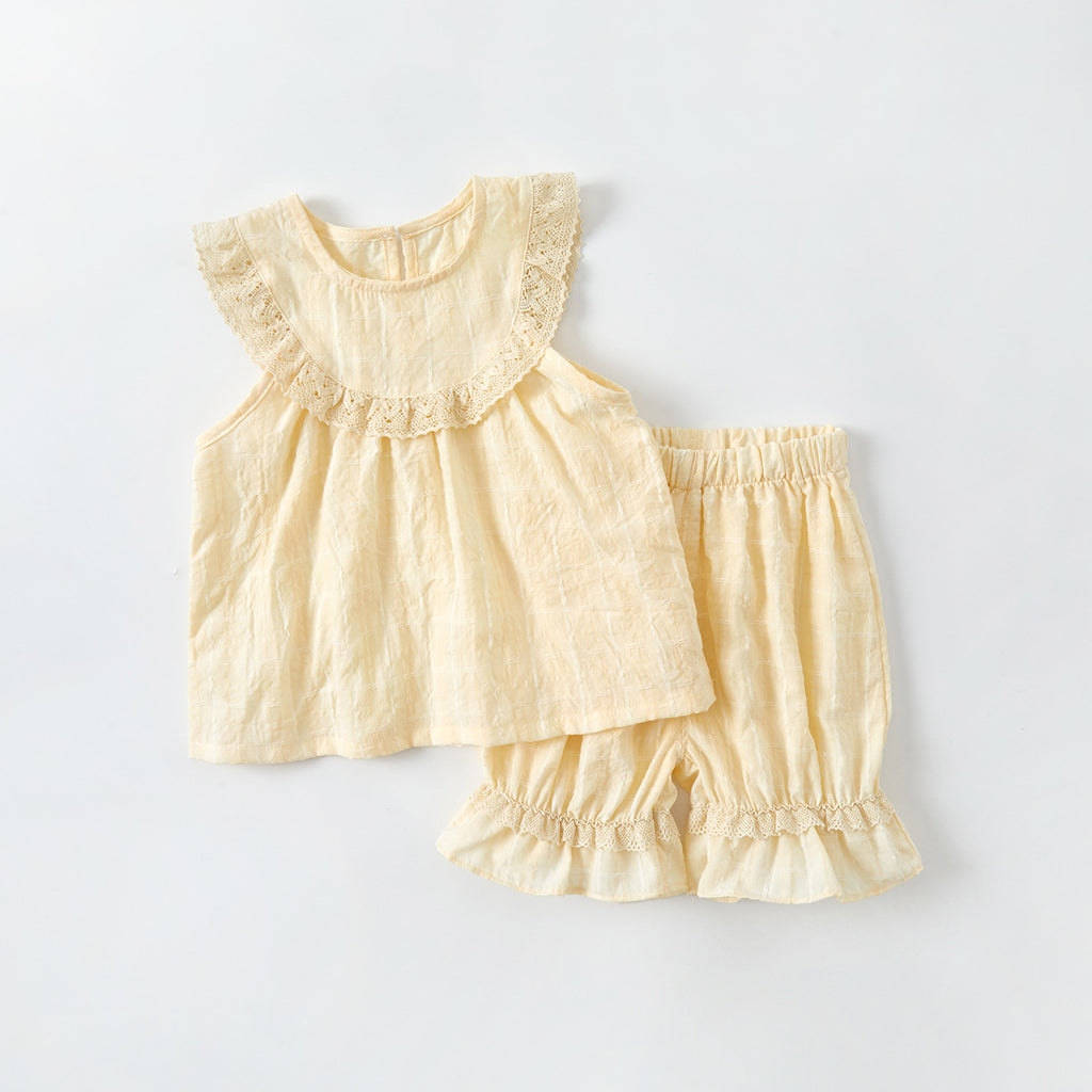 Buttercup Ruffle Top & Bloomer 2-Piece Baby Set