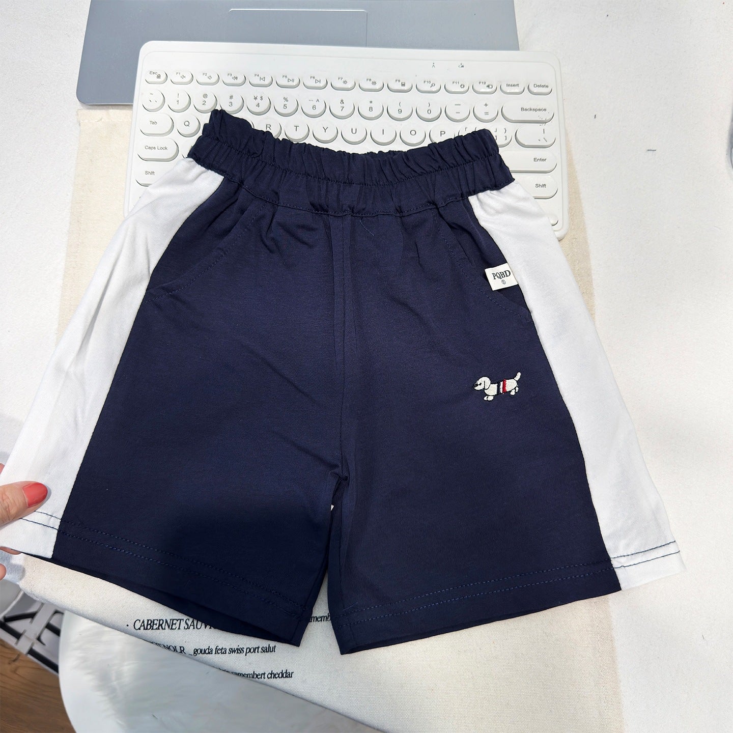 Boys Navy & Grey Stripe-Sleeve Raglan Tee & Shorts 2-Piece Set