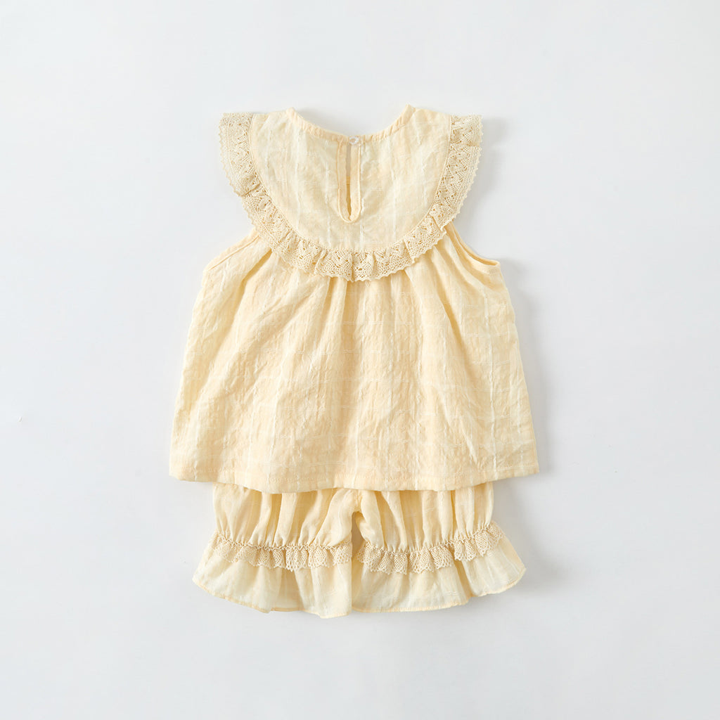 Buttercup Ruffle Top & Bloomer 2-Piece Baby Set